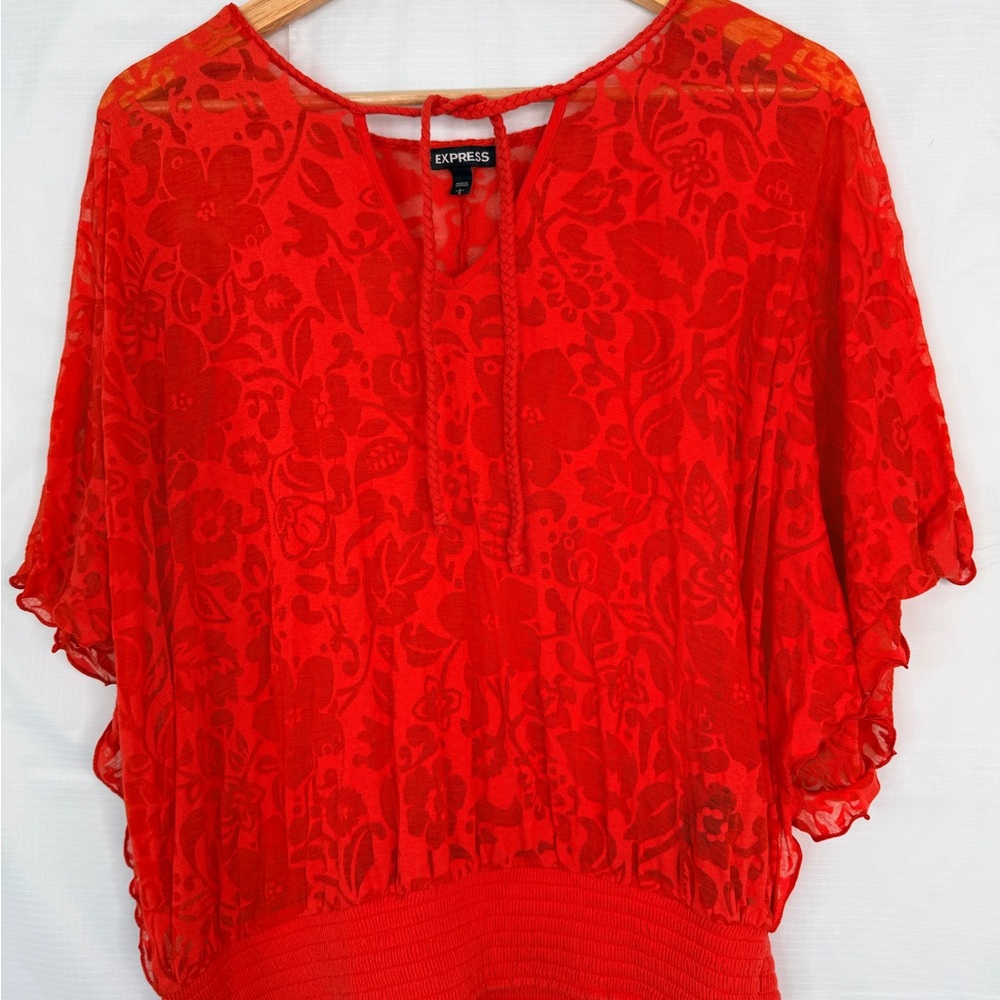 Express Scarlet Floral‎ Blouse size L